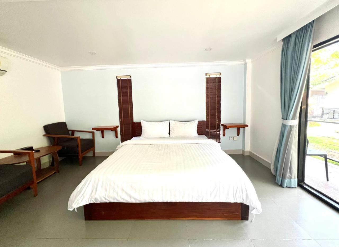 Sandy Clay Bungalows Sihanoukville Extérieur photo